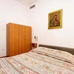 5398h * Njivice